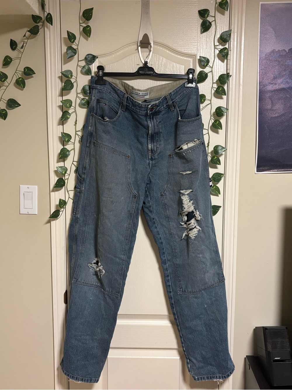 Vintage tommy Hilfiger double knee jeans distressed